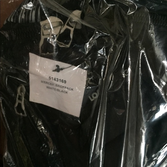 NWT Adidas Mercer Backpack - Picture 5 of 7